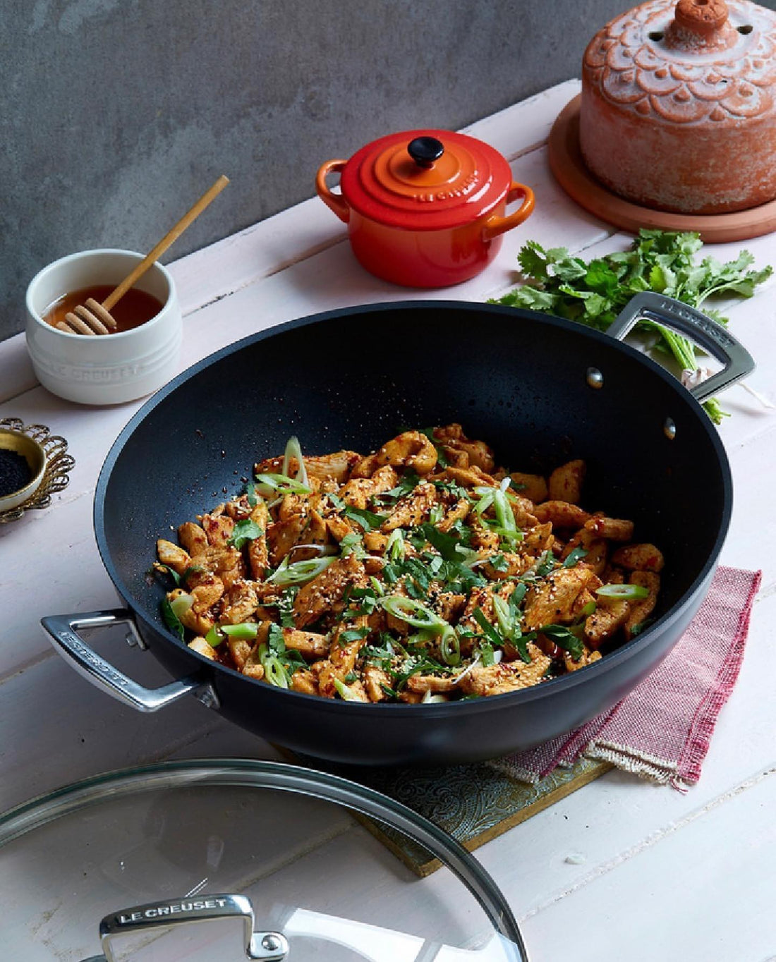 Le Creuset: l'antiaderente che unisce salute e stile in cucina